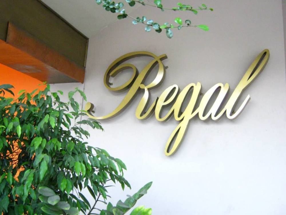 Regal Business Park Hotel Cebu Exterior photo